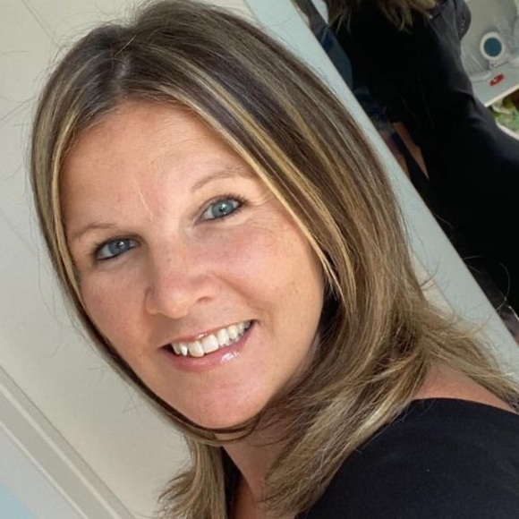 Meet your Posher, Clau - Picture 1 of 1